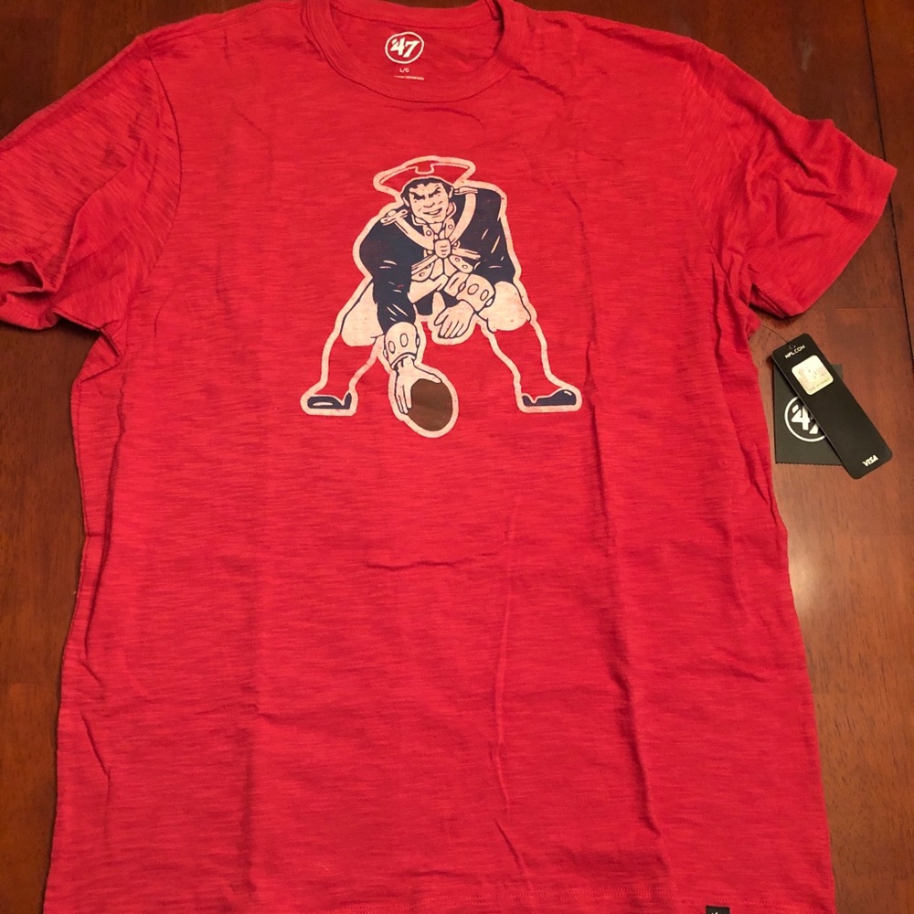 NWT Men's Patriots T-Shirt